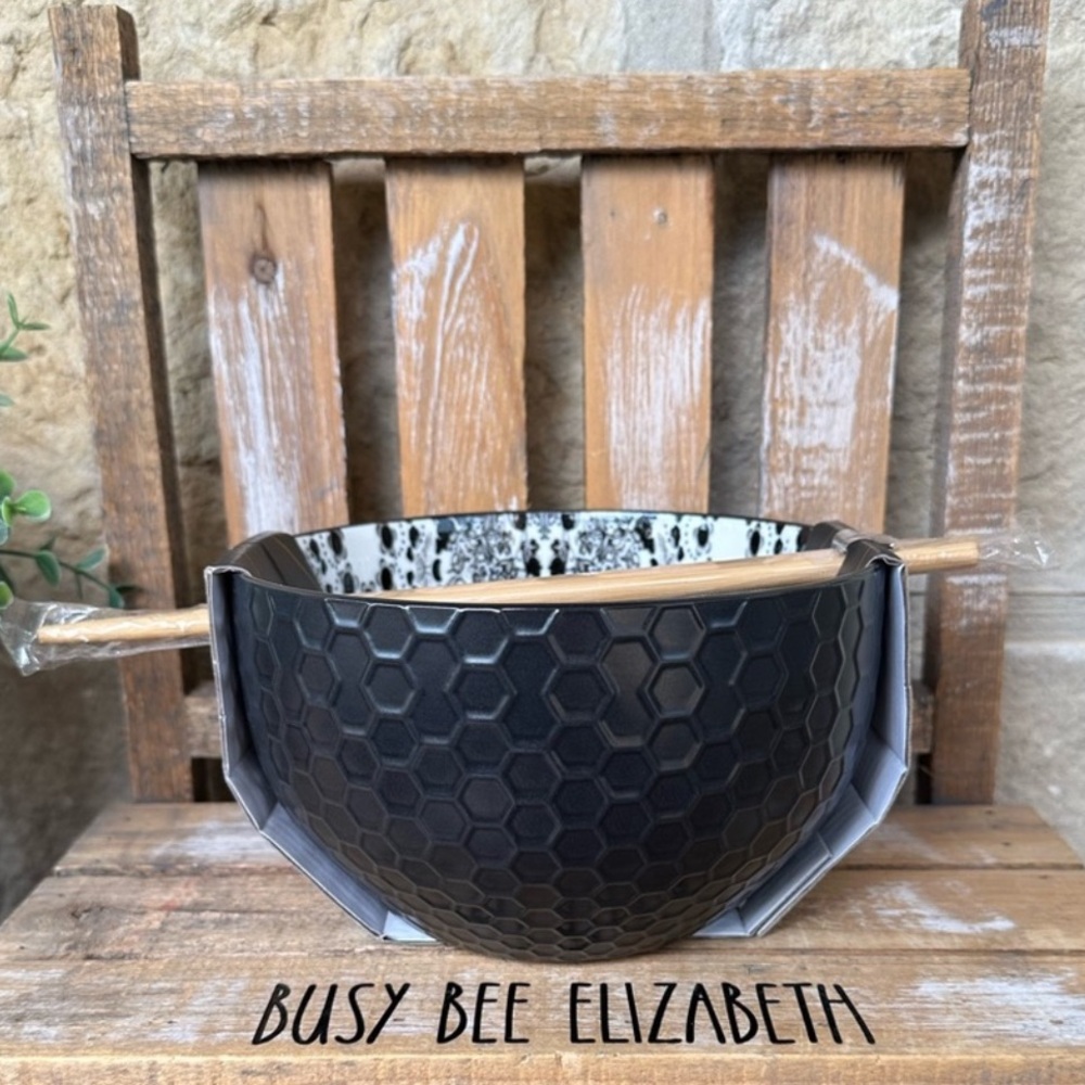 🆕 Honeycomb 🐝 Noodle Bowl With Chopsticks!